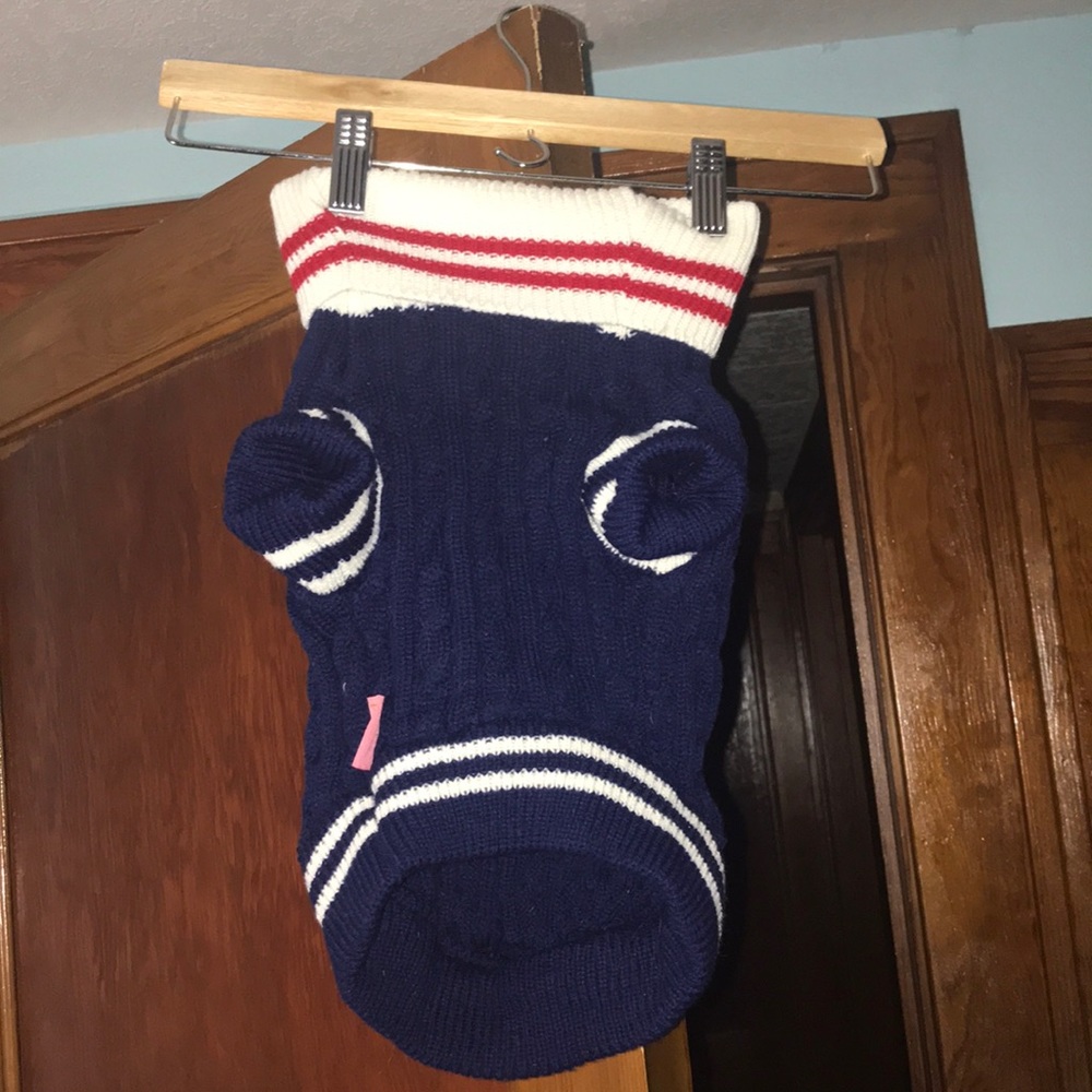 ‼️Very cute dog/cat sweater turtleneck‼️